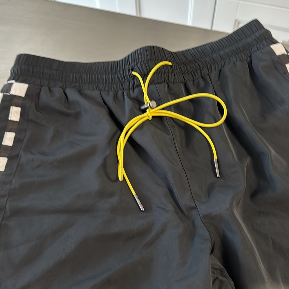 Cool Racing design shorts - Picture 2 of 7